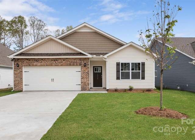 Property at 394 Wheatfield Rd, Fletcher, NC 28732, 4 beds, 2 baths