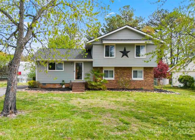 Property at 1308 Gaston Way, Dallas, NC 28034, 3 beds, 1.5 baths