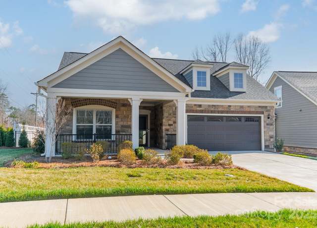 Property at 1005 Headwaters Ct, Matthews, NC 28104, 2 beds, 2 baths
