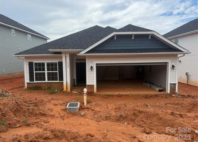 Property at 713 Inwood Hill Dr #96, Gastonia, NC 28056, 3 beds, 2 baths