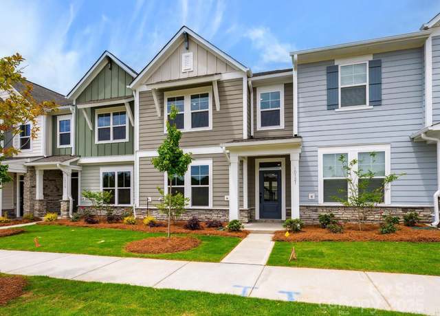 Property at 10121 Mamillion Dr, Huntersville, NC 28078, 4 beds, 3 baths