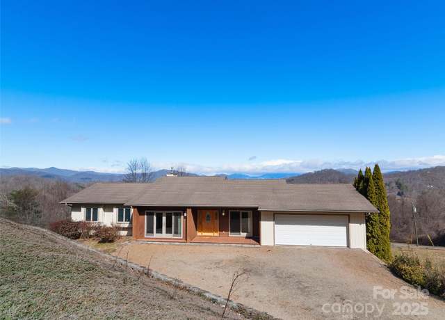 Property at 520 Trials Gap Dr, Waynesville, NC 28786, 3 beds, 2 baths