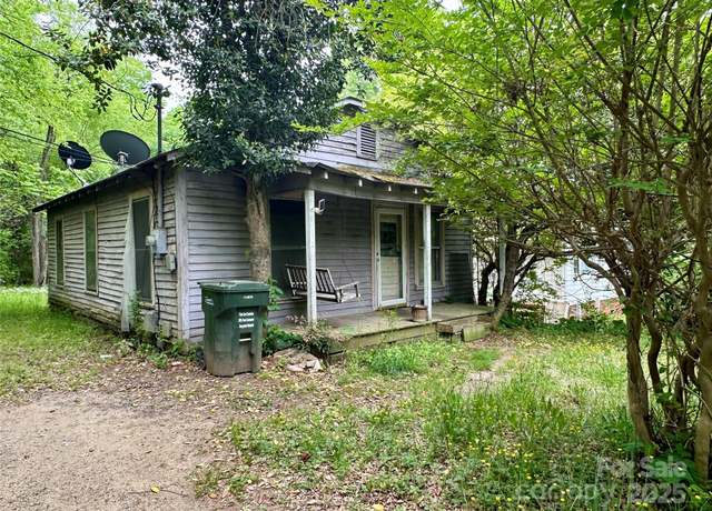 Property at 267 Hall Ave NW, Concord, NC 28027, 2 beds, 1 bath