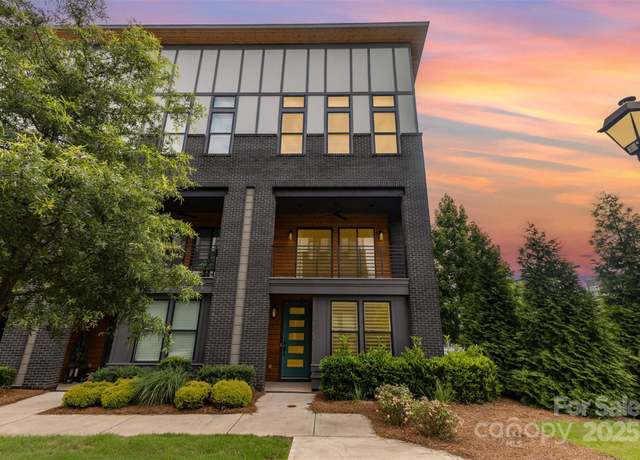 Property at 2523 Irwin Stream Rd, Charlotte, NC 28208, 3 beds, 3.5 baths