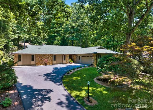 Property at 23 Indigo Way, Hendersonville, NC 28739, 3 beds, 3.5 baths