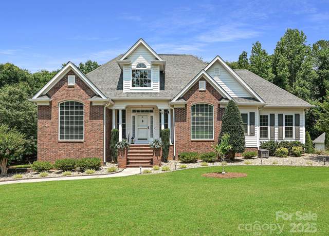 Property at 1842 Caroline Way, Fort Mill, SC 29715, 3 beds, 2 baths