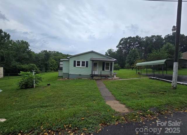 Property at 105 La Colline Ave, Morganton, NC 28655, 2 beds, 1 bath
