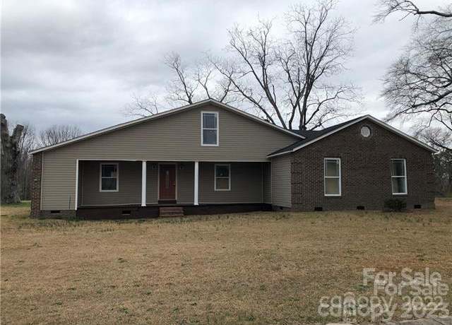 Property at 310 East St, Heath Springs, SC 29058, 4 beds, 2 baths