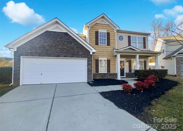 Property at 3744 Amber Meadows Dr, Charlotte, NC 28269, 5 beds, 2.5 baths