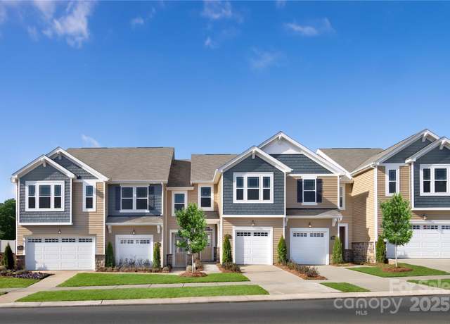 Property at 7204 Hodges Meadow Ln, Charlotte, NC 28213, 3 beds, 2.5 baths