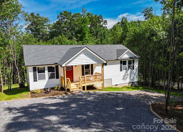 Property at 74 Carolyn Dr, Candler, NC 28715, 3 beds, 2 baths