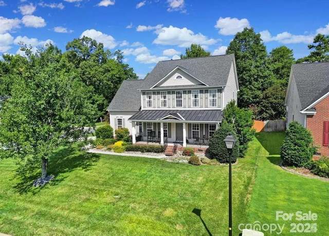 Property at 1054 Sora Ln, Fort Mill, SC 29715, 4 beds, 2.5 baths