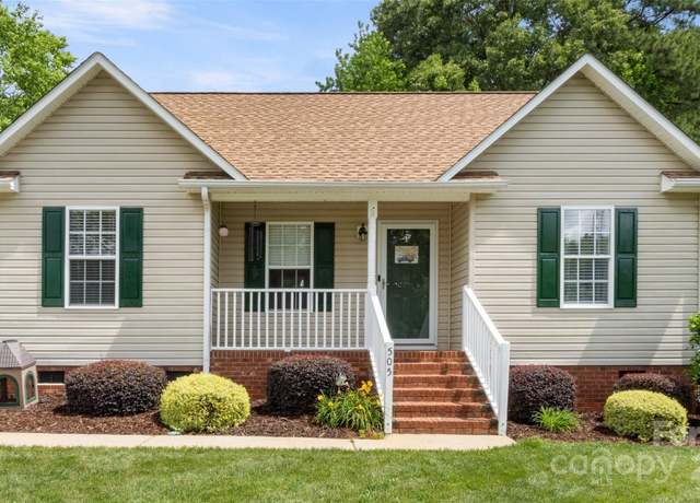 Property at 505 Tea Olive Ct, Rock Hill, SC 29732, 3 beds, 2 baths