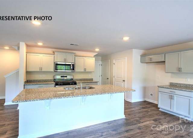 Property at 921 Two Brothers Ln, York, SC 29745, 4 beds, 2.5 baths