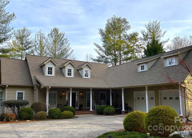 Property at 1441 Pheasant Run Ct, Morganton, NC 28655, 4 beds, 4.5 baths