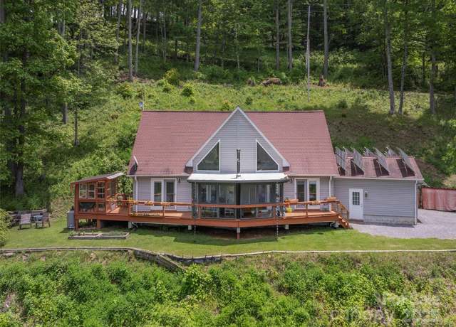 Property at 1185 Mule Stomp Rd, Clyde, NC 28721, 3 beds, 2.5 baths
