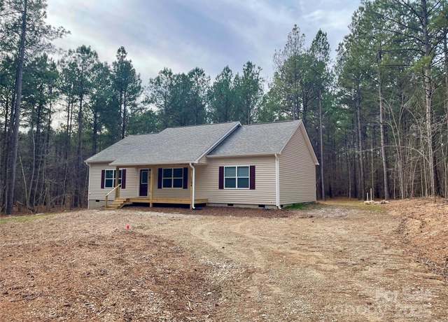 Property at 1194 Great Falls Hwy, Chester, SC 29706, 3 beds, 2 baths