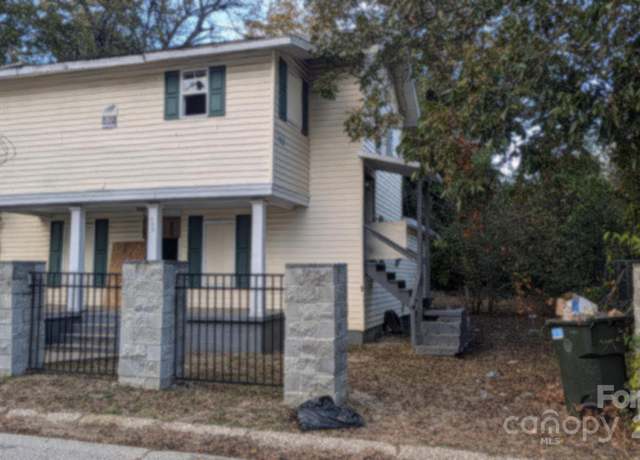 Property at 509 School St, Fayetteville, NC 28301, 4 beds, 2 baths