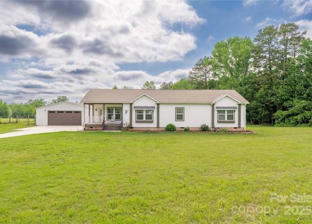 Property at 326 Teeter Rd, Mooresville, NC 28115, 3 beds, 2 baths