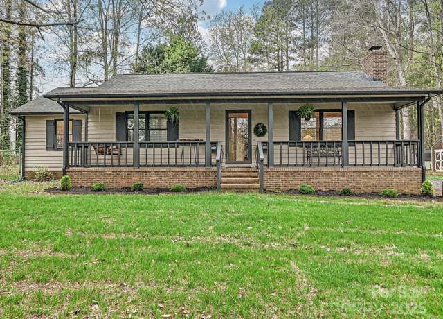 Property at 119 Dills Dr, Dallas, NC 28034, 3 beds, 3 baths