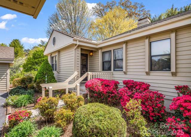Property at 3101 Saint Augustine Pl, Asheville, NC 28805, 2 beds, 2 baths