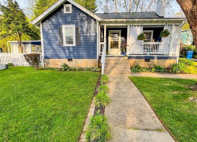 Property at 271 Brook St, Waynesville, NC 28786, 3 beds, 2 baths