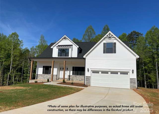 Property at 154 Carters Farm Dr, Statesville, NC 28625, 4 beds, 2.5 baths