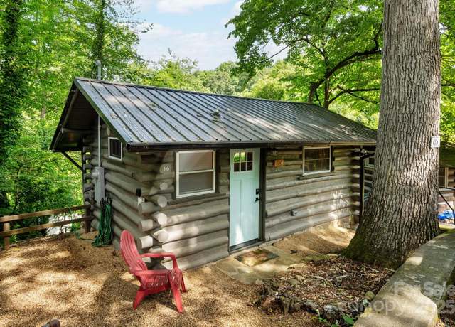 Property at 16 Cottage Dr, Asheville, NC 28805, 1 bed, 1 bath