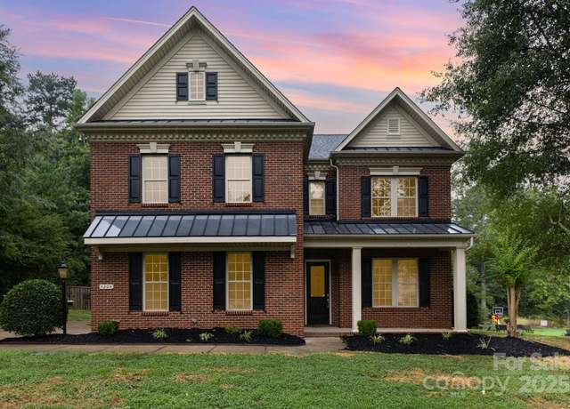 Property at 4204 Belle Meade Cir, Belmont, NC 28012, 5 beds, 4 baths