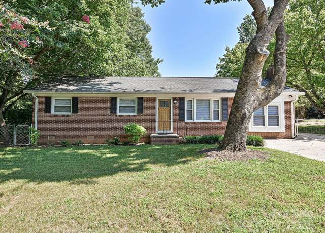 Property at 159 Valleydale Dr, Gastonia, NC 28056, 3 beds, 2 baths