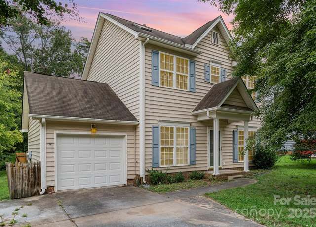 Property at 210 Devon Forest Dr, Mooresville, NC 28115, 3 beds, 2.5 baths