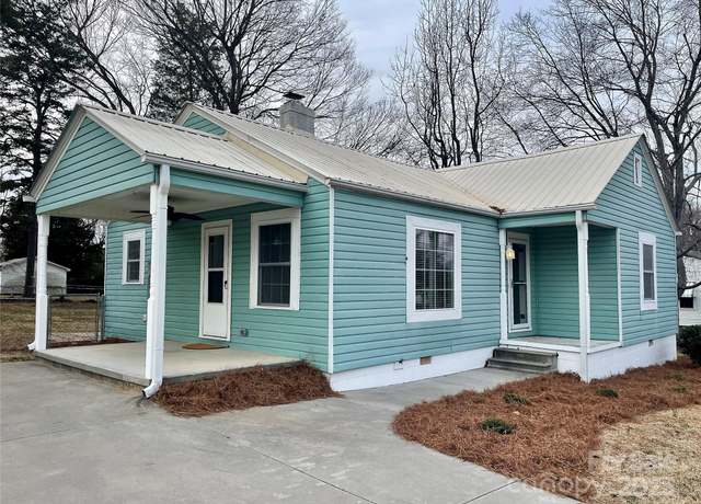 Property at 408 Beckner St, Lexington, NC 27292, 2 beds, 1 bath