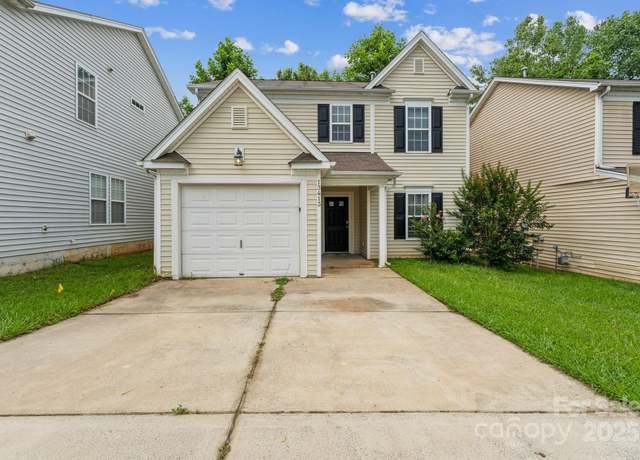 Property at 13413 Golden Apple Ct, Charlotte, NC 28215, 3 beds, 2.5 baths