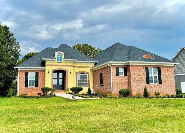 Property at 101 Long Meadows Dr, Kings Mountain, NC 28086, 3 beds, 2 baths