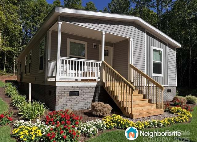 Property at 55 Cypress Dr, Marion, NC 28752, 3 beds, 2 baths