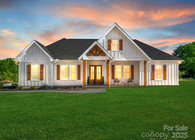 Property at 1160 Springlake Rd, York, SC 29745, 4 beds, 3.5 baths