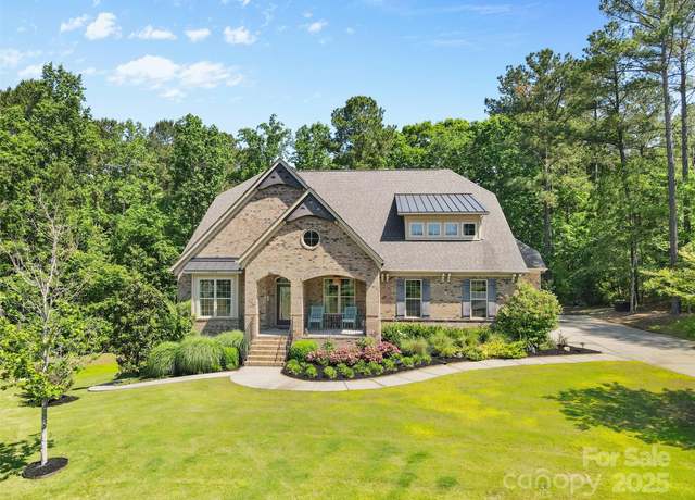 Property at 15210 Pavilion Valley Cir, Huntersville, NC 28078, 5 beds, 4 baths