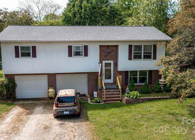 Property at 2734 Haas Ln, Lenoir, NC 28645, 4 beds, 2 baths