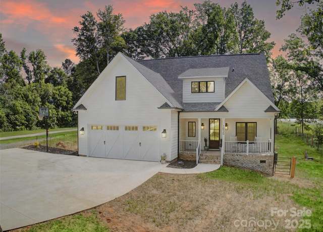 Property at 1030 Little Cowgirl Ln, Cleveland, NC 27013, 4 beds, 3.5 baths
