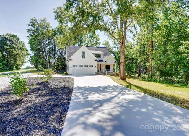 Property at 1030 Little Cowgirl Ln, Cleveland, NC 27013, 3 beds, 3.5 baths