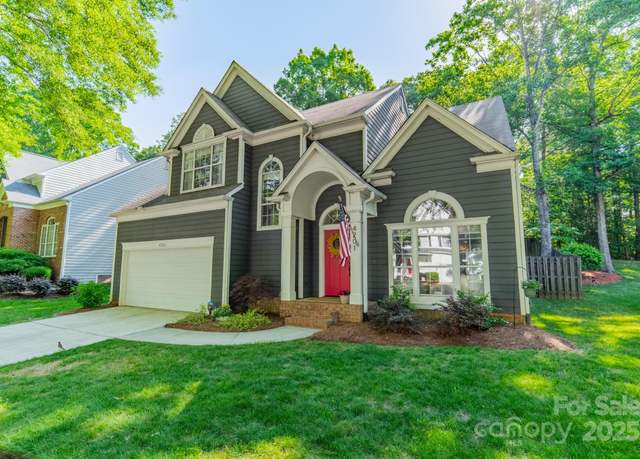 Property at 4201 Beauvista Dr, Charlotte, NC 28269, 3 beds, 2.5 baths