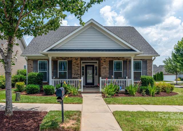 Property at 17745 Morehampton Ave, Cornelius, NC 28031, 3 beds, 2 baths