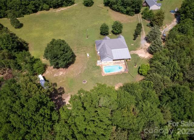 Property at 180 B And B Trl, Mooresboro, NC 28114, 3 beds, 2.5 baths