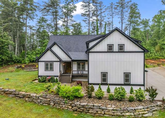 Property at 165 Kirkwood Hill Ln, Hendersonville, NC 28739, 4 beds, 4 baths
