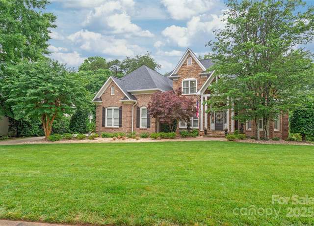 Property at 7018 Dowington Dr, Charlotte, NC 28277, 5 beds, 4.5 baths