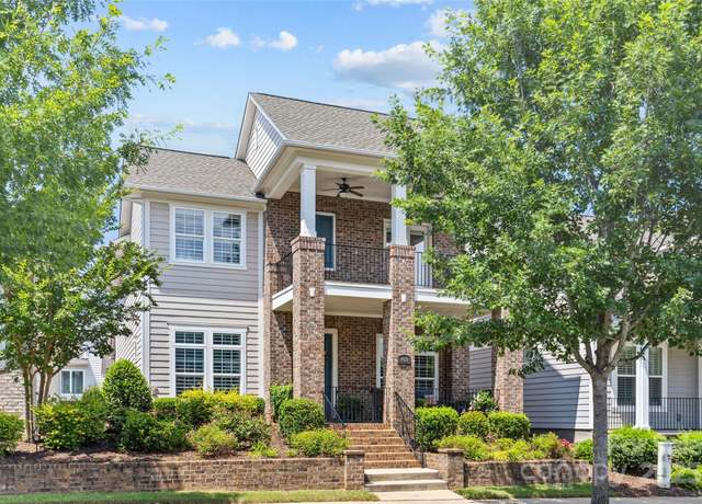 Property at 4928 Providence Country Club Dr, Charlotte, NC 28277, 4 beds, 3.5 baths
