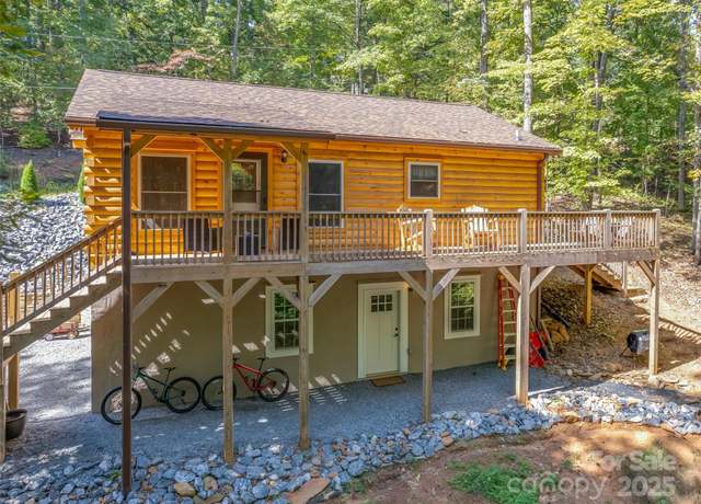 Property at 344 Wolf Trl, Lake Lure, NC 28746, 3 beds, 3 baths