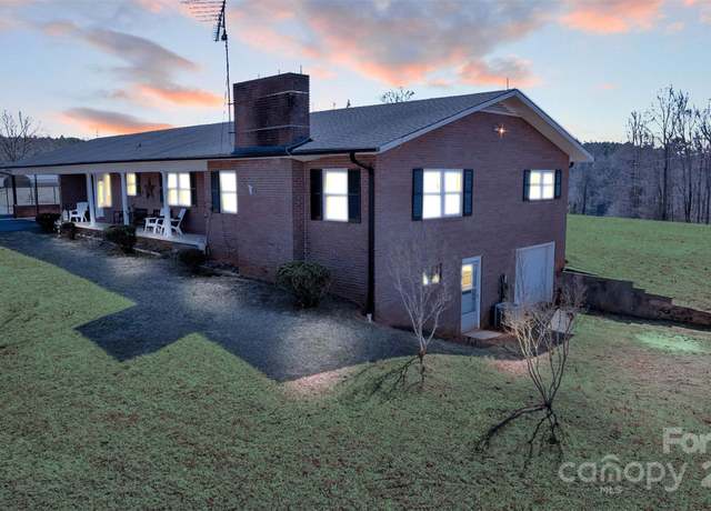 Property at 6285 NC 16 Hwy N, Taylorsville, NC 28681, 3 beds, 2 baths