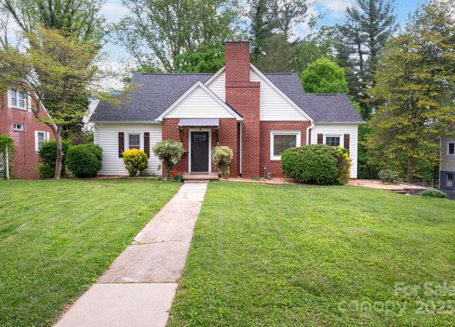 Property at 81 Bear Creek Rd, Asheville, NC 28806, 3 beds, 2 baths