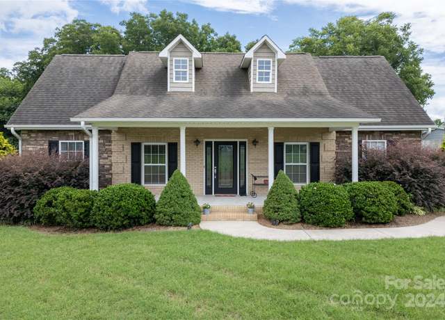 Property at 114 Market St, Rockwell, NC 28138, 4 beds, 3 baths